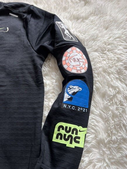 Nike Therma Fit Repel Element NYC Running LS Shirt DN7487-010 Men Sz S NWT - Picture 5 of 11